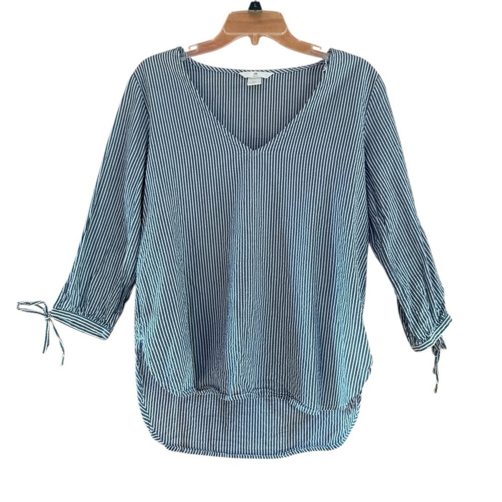 H&M Blue White Striped V Neck Blouse